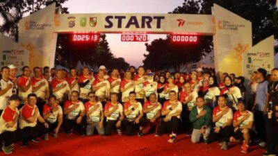 Gubernur Syamsuar, Kapolda Muhammad Iqbal dan pejabat lainnya hadiri  Riau Bhayangkara Run 2023