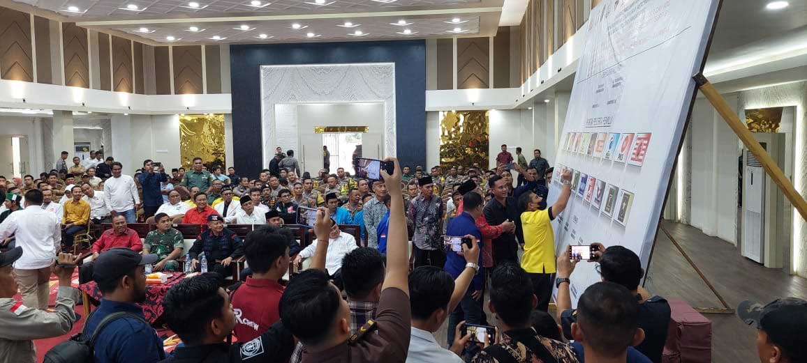 Peserta tanda tangani deklarasi pemilu damai
