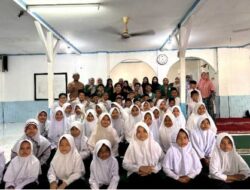 Program KKN Mengajar, Mahasiswa Universitas Andalas Beri Pelatihan Bahasa Inggris untuk Anak