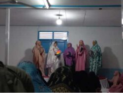 Mahasiswa KKN Unand Ajarkan Seni Rebana di Surau Baanjung