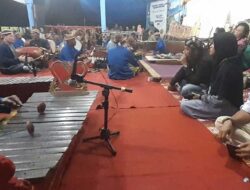 Budaya Harus Dilestarikan, Warga Transmigrasi di Dharmasraya Tampilkan Wayang Semalam Suntuk