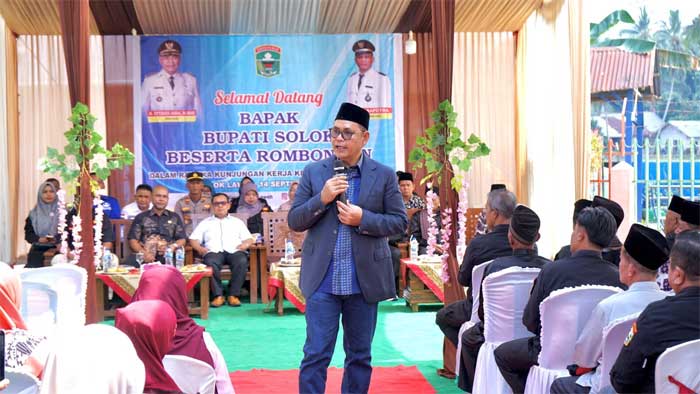 Bupati Solok dialog dengan masyarakat Nagari Saok Laweh, Kecamatan Kubung.
