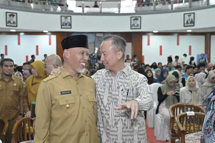 Gubernur Mahyeldi bersama Menteri Agus Gumiwang Kartasasmita