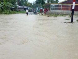 Hujan Deras, Jalan Provinsi di Nias Digenangi Banjir, Transportasi Terputus 12 Hujan Deras, Jalan Provinsi di Nias Digenangi Banjir, Transportasi Terputus