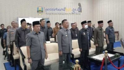 Bupati bersama anggota DPRD Pesisir Barat