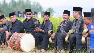 Rang Solok Baralek Gadang Menjaga Tradisi dan Budaya Anak Nagari dari Kepunahan
