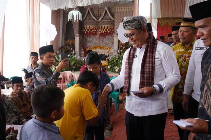 Bupati Solok hadiri tagak gala di Nagari Talang