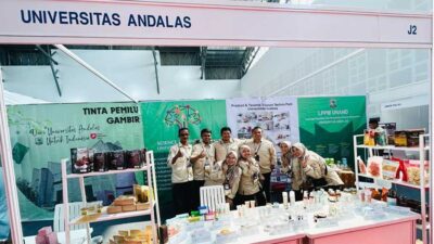 Booth Unand dalam pameran dan riset terbesar di Indonesia dengan nama Indonesia Research and Innovation Expo (InaRI Expo 2023 yang berlangsung di Cibinong.