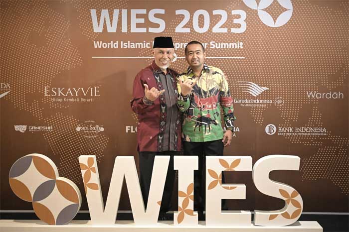 Gubernur Mahyeldi dan Wagub Audy Joynaldi