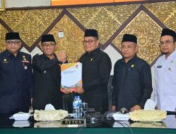 DPRD Padang Sahkan APBD Perubahan, Belanja Modal dan Belanja Dearah Turun, Anggaran Defisit Rp68,15 Miliar