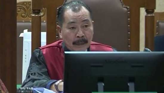 Hakim Ketua yang menyidangkan korupsi BTS Kominfo