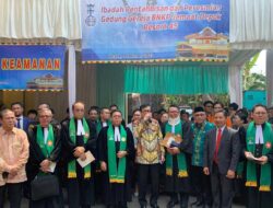 Sokhiatulo Laoli Hadiri Pentahbisan dan Peresmian Gedung Gereja BNKP di Depok