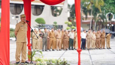 Pamit pada Jajaran Pemprov Riau, Syamsuar Minta Maaf, ASN Tepuk Tangan Berkali-kali