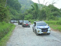 Jalan 1.000 Lubang Akhirnya Ditambal Pengusaha Tambang, Lareh Sago Halaban ke Lintau Berangsur Mulus