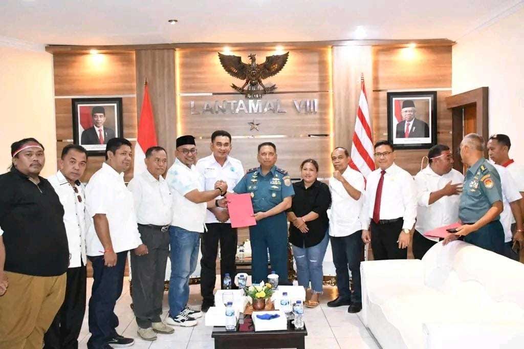 Foto bersama jelang audiensi