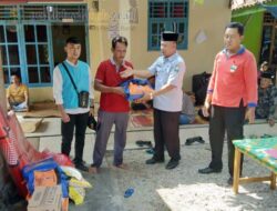 Nelayan Tanjung Setia yang Dihantam Gelombang Besar Akhirnya Ditemukan 2 Nelayan Tanjung Setia yang Dihantam Gelombang Besar Akhirnya Ditemukan
