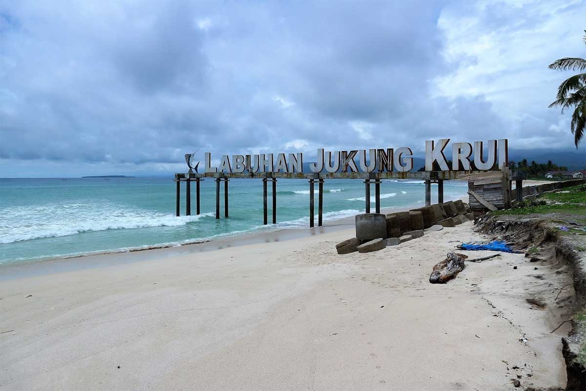 Pantai di Pesisir Barat. (fakta bandung raya)