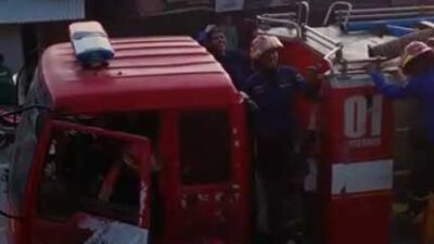 Kebakaran di Batang Barus, Cucu dan Nenek Selamat dari Kobaran Api