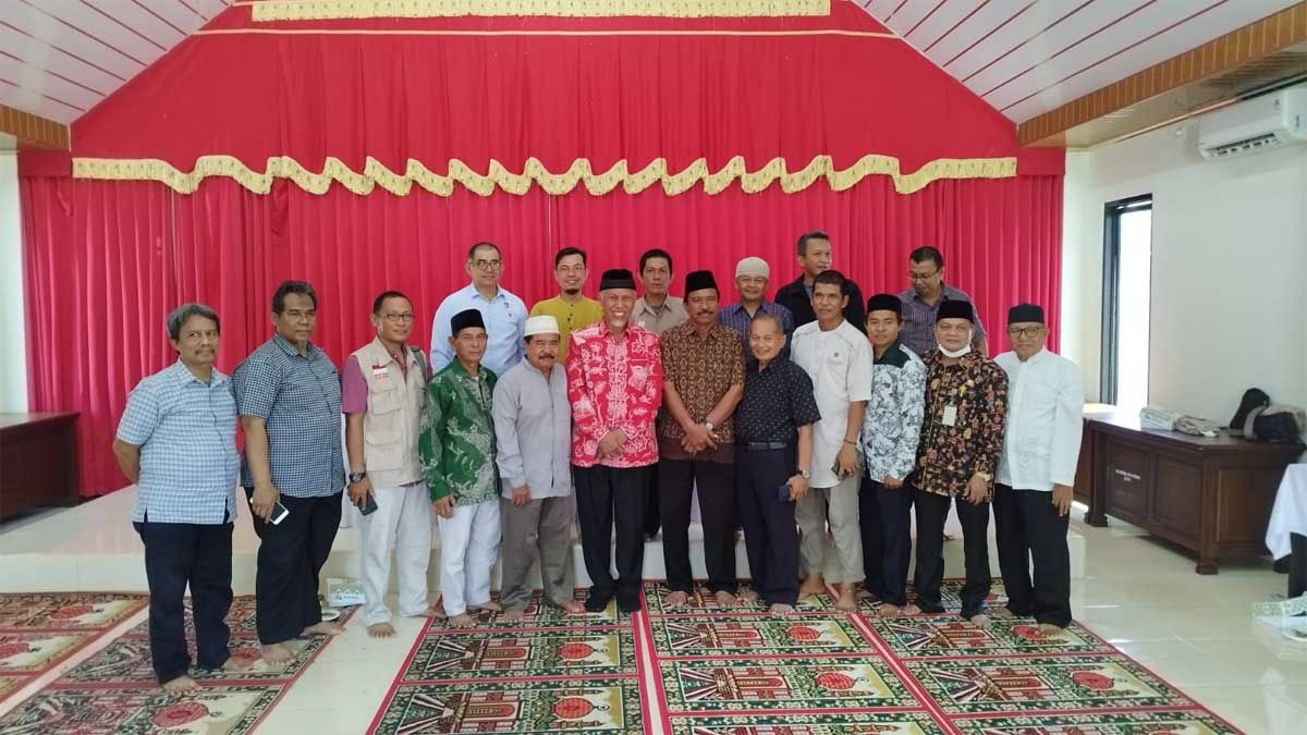 Gubernur Sumbar bersama pimpinan organisasi perantau Minang di Palu