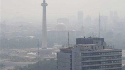 Kualitas udara di Jakarta yang memburuk akihat polusi