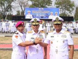 Komandan Lantamal VIII Hadiri Sertijab Komandan Lantamal V di Surabaya 6 Komandan Lantamal VIII Hadiri Sertijab Komandan Lantamal V di Surabaya