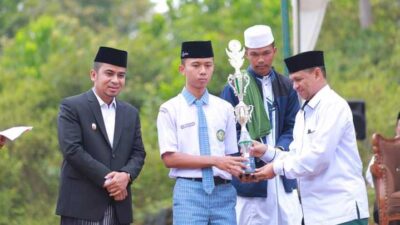 Wakil Wali Kota Solok, Ramadhani Kirana Putra hadiri peringatan Hari Santri Nasional 2023.