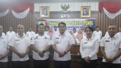 Foto bersama usai peluncuran Aplikasi Sipensi bagi ASN Pemkab Labuhanbatu Selatan