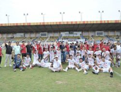 20 Tahun Puasa Emas Sepakbola, Penantian Sumbar Berakhir di Pekanbaru 7 20 Tahun Puasa Emas Sepakbola, Penantian Sumbar Berakhir di Pekanbaru