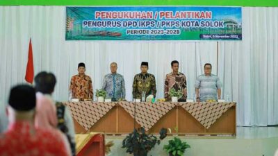Wakil Wali Kota Ramadhani Kirana Putra hadiri pengukuhan pengurus Dewan Pimpinan Derah (DPD) Perkumpulan Keluarga Pesisir Selatan (PKPS) Kota Solok.