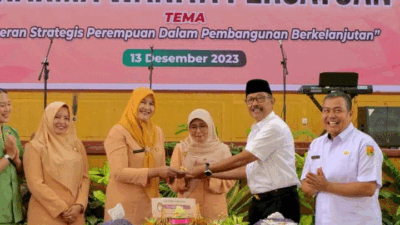 Potong tumpeng tandai peringatan HUT DWP di Kota Solok