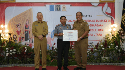 Wakil Bupati Asahan terima penghargaan dari Kanwil Kemenkum HAM Sumatera Utara