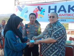 Kejari Mamasa Peringati Hari Anti Korupsi se-Dunia, Warga Dapat SIM Gratis, Masyarakat Antusias Urus Kartu Keluarga dan KTP 5 Kejari Mamasa Peringati Hari Anti Korupsi se-Dunia, Warga Dapat SIM Gratis, Masyarakat Antusias Urus Kartu Keluarga dan KTP