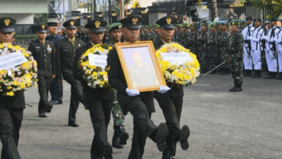 Gugur Saat Bertugas di Papua, Wali Kota Padang: Semoga Kopda Hendrianto Husnul Khatimah