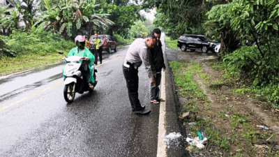 Mobil Seruduk Sepeda Motor di Koto Baru, Penumpang Meninggal Dunia