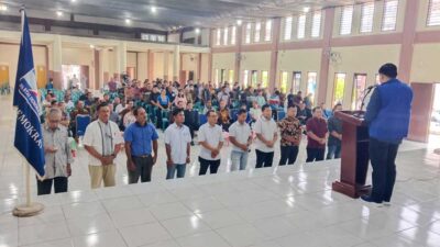Tim Dewan Pimpinan Pusat (DPP) kukuhkan ratusan tim koordinator desa (kordes) dan puluhan koordinator kecamatan (korcam) se-Kota Gunungsitoli. Pengukuhan dilaksanakan di Gedung A' Luck, Kota Gunungsitoli, Senin (4/12/2023).