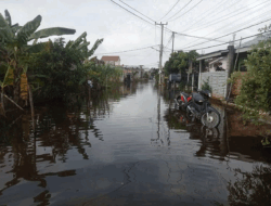 Seminggu Lebih Perumahan Griya Bumi Lestari Terendam Banjir, Ada Warga yang Belum Terima Bantuan