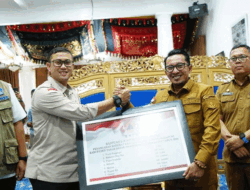 Tak Sia-sia Bupati Terbang Jakarta, Bantuan Penanganan Erupsi Marapi Mengalir Deras ke Tanah Datar 7 Tak Sia-sia Bupati Terbang Jakarta, Bantuan Penanganan Erupsi Marapi Mengalir Deras ke Tanah Datar
