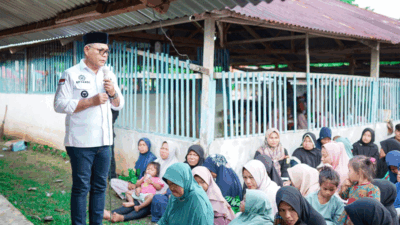 Bupati Epyardi Asda beri sambutan