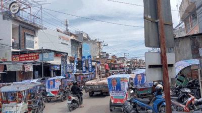 Ratusan Becak Bertenda Calon Anggota DPR Sokhiatulo Laoli Berjejeran di Kota Gunungsitoli