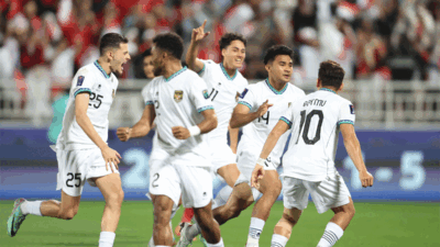 Pemain timnas Indonesia selebrasi usai cetak gol ke gawang Vietnam. (pssi)