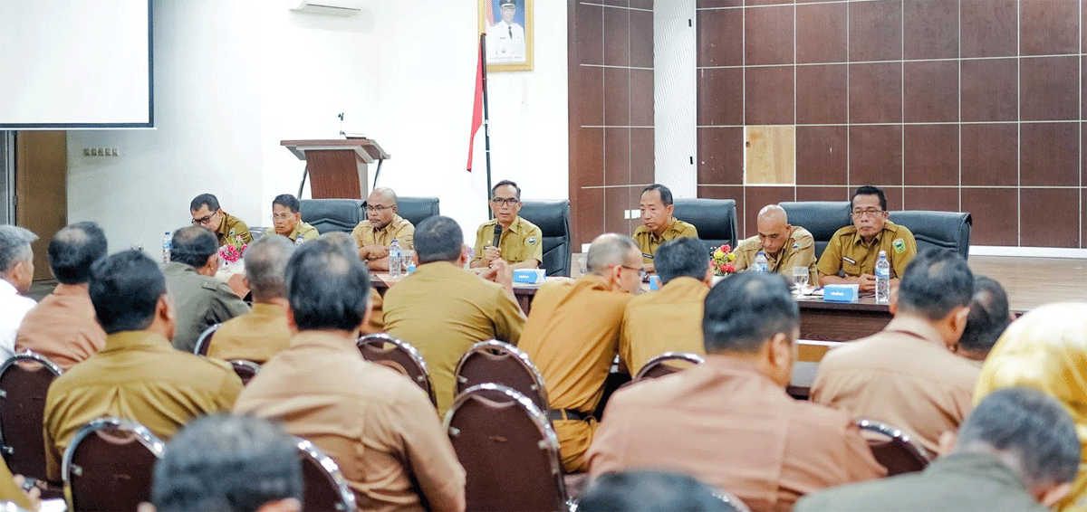 Sekdakab Solok, Medison pimpin rapat koordinasi