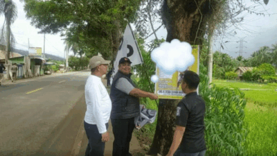 Dipasang di Tempat Terlarang, Bawaslu Kota Solok Tertibkan Ratusan Baliho