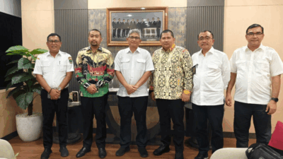 Wagub Sumbar sambangi Kementerian PUPR untuk perjuangkan pembangunan infrastruktur strategis daerah. (Biro Adpim)