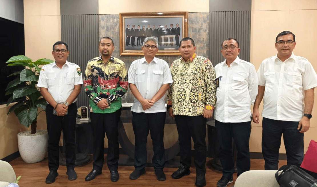 Wagub Sumbar sambangi Kementerian PUPR untuk perjuangkan pembangunan infrastruktur strategis daerah. (Biro Adpim)