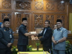 Ya Ampun, Pemkab dan DPRD Kuansing Sahkan APBD 2024 di Februari, Harusnya Jelang Akhir 2023 Sudah Selesai