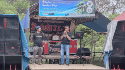 Hiburan musik di sela pertemuan BCC Sumbar