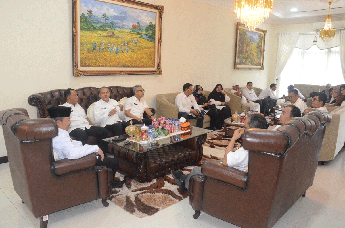 Pertemuan Bupati Agam dengan jajaran BPK Perwakilan Sumbar