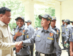 2.012 Anggota Satlinmas Kawal 1.006 TPS di Kuantan Singingi