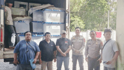 Pengembalian logistik pemilu dari kecamatan ke gudang KPU