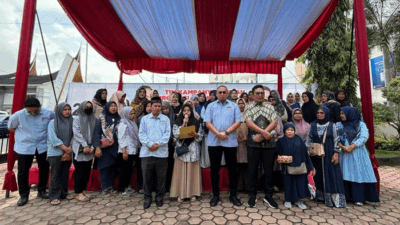 Kelompok Majelis Taklim Safari Dakwah Sumbar mengalihkan dukungan dari Anies Baswedan-Muhaimin Iskandar ke Prabowo Subianto-Gibran Rakabuming pada Pilpres 2024. (detikcom)